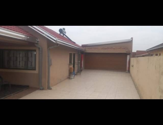 3 BEDROOM HOUSE FOR SALE IN DOBSONVILLE